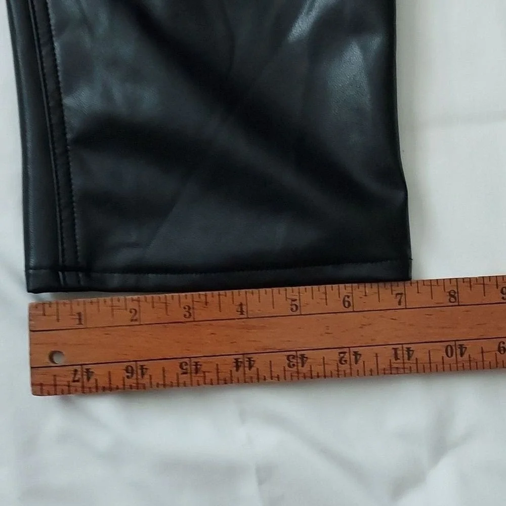 Abercrombie Black Vegan Leather Ankle Straight Pants 30 10 Ultra High Rise